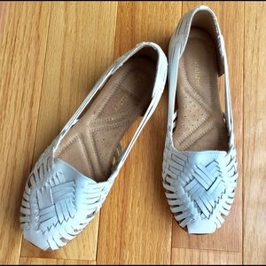 NWOT Naturalized leather flat